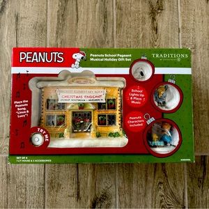 New! Department 56 Peanuts Village The Christmas School Pageant Holiday Set!